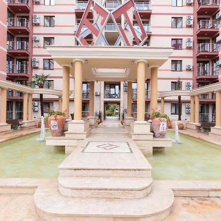 호텔 Tarsis Club & Aquapark 4*