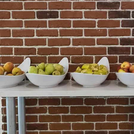 Tarsis Club & Aquapark 호텔