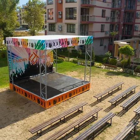 Tarsis Club & Aquapark 4*