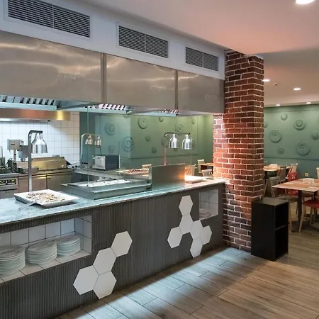 Tarsis Club & Aquapark Hotel Sunny Beach