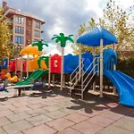 Tarsis Club & Aquapark Hotel Slantchev Briag