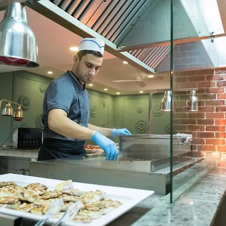 Tarsis Club & Aquapark 4* Sunny Beach