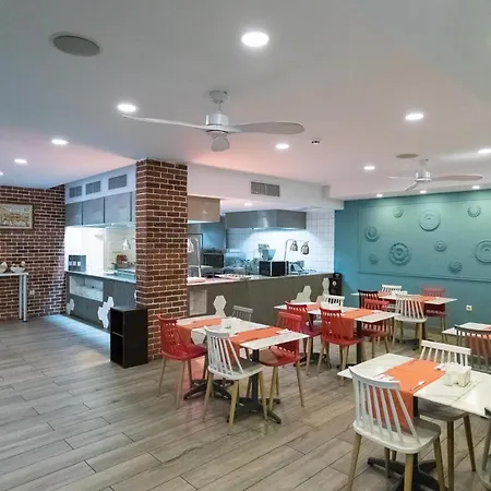 Tarsis Club & Aquapark Апарт-отель 4*