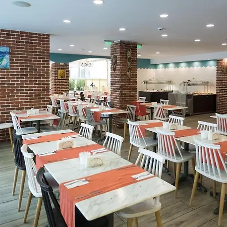 Tarsis Club & Aquapark 4* Солнечный берег