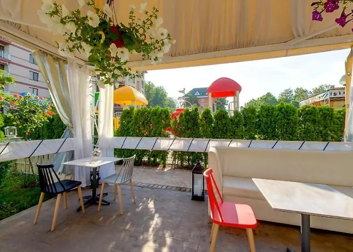 Отель Tarsis Club & Aquapark 4*