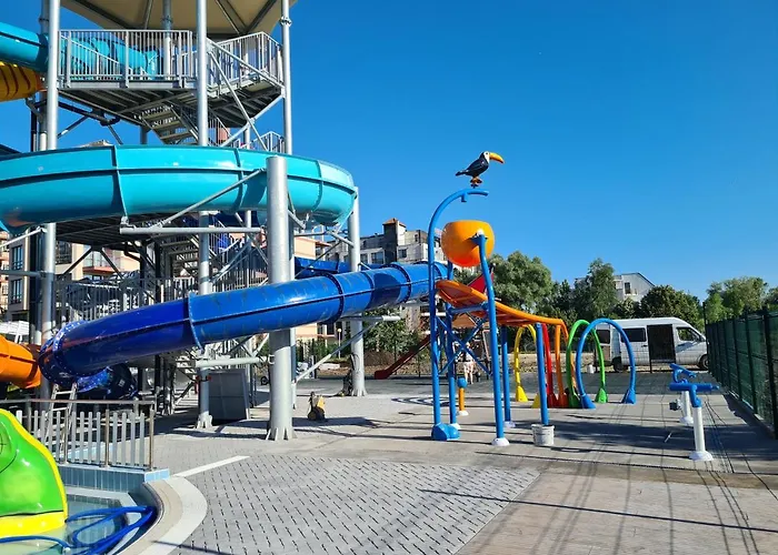 Отель Tarsis Club & Aquapark Солнечный берег