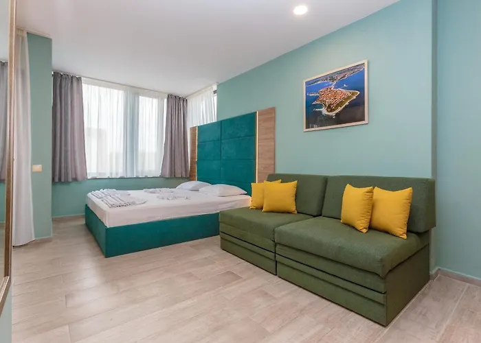 Отель Tarsis Club & Aquapark