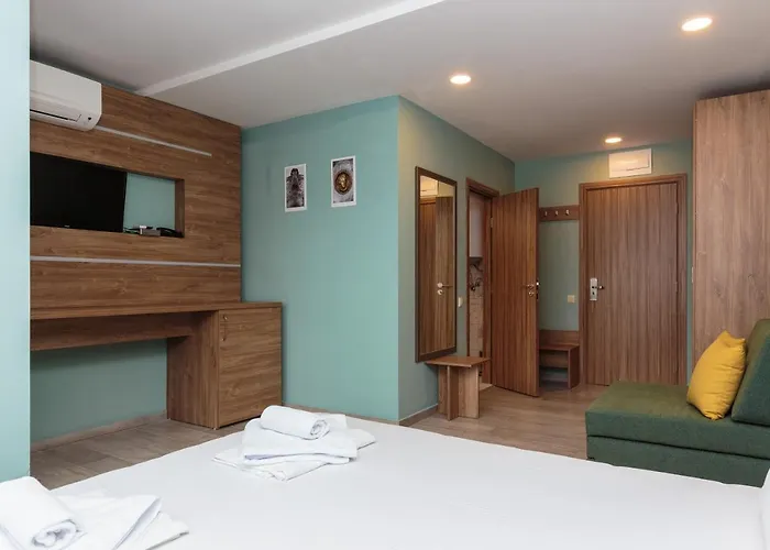 Tarsis Club & Aquapark 4*