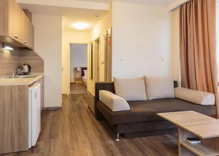 Отель Tarsis Club & Aquapark