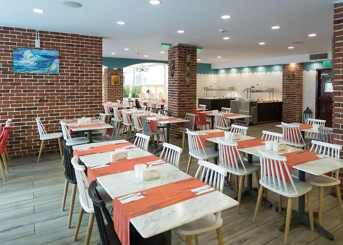 Tarsis Club & Aquapark 4* Солнечный берег