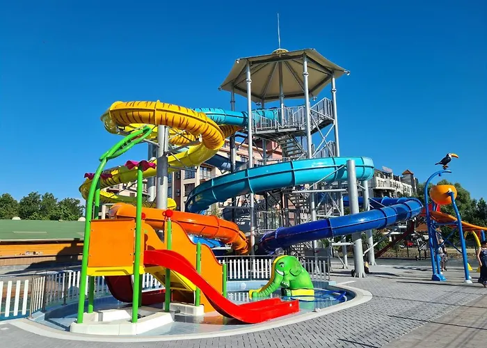فندق Tarsis Club & Aquapark ساني بيتش