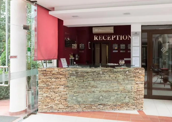 Tarsis Club & Aquapark Отель 4*